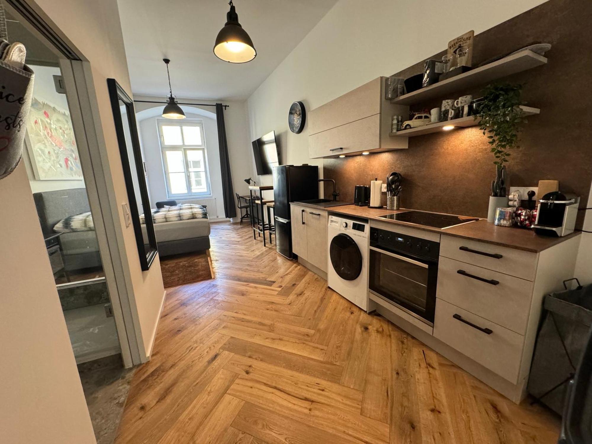 Industrial Apartment Schlossberg Linz Buitenkant foto